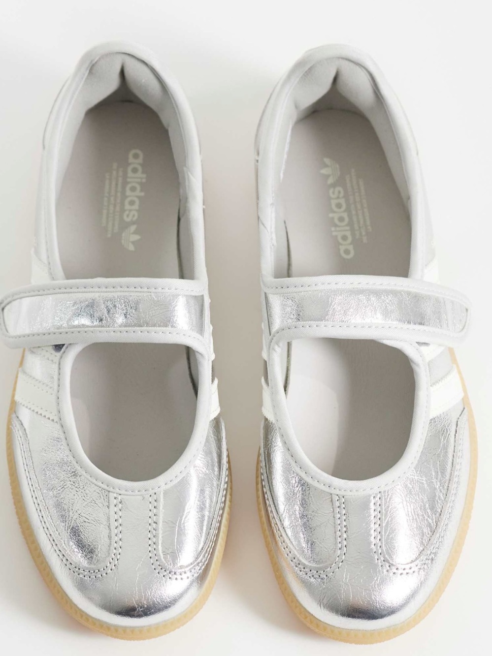 📐 ADIDAS SAMBA JANE METALLIC SILVER 📐 - Picture 2 of 3